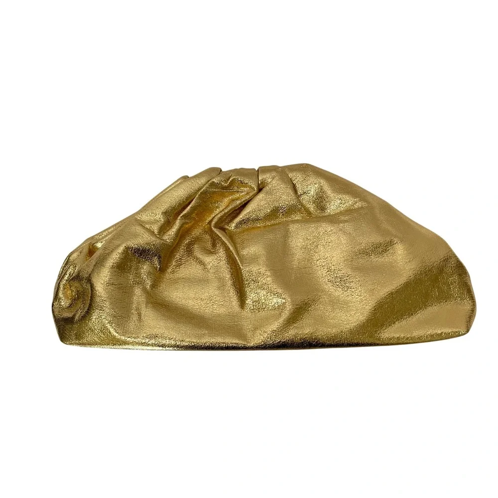 Lulu's get your trend on‎ clutch  handbag metallic gold hinge closure
